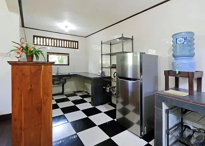 Honey Tree Villa- Life Is Sweet!